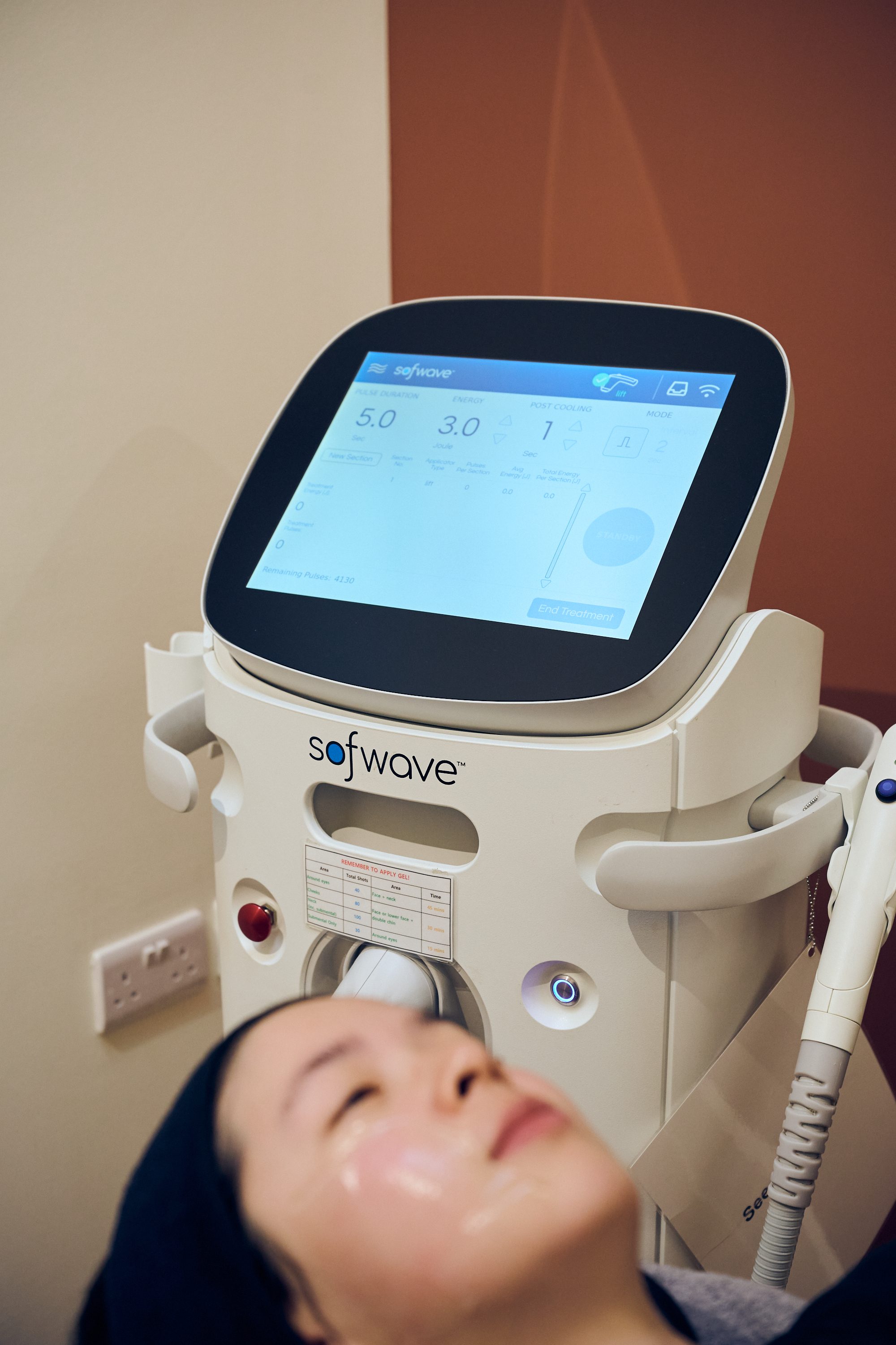 A Sofwave skin tightening treatment